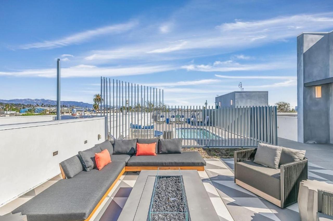 Hollywood 2br W Pool Gym Nr Larchmont Village Lax-1035